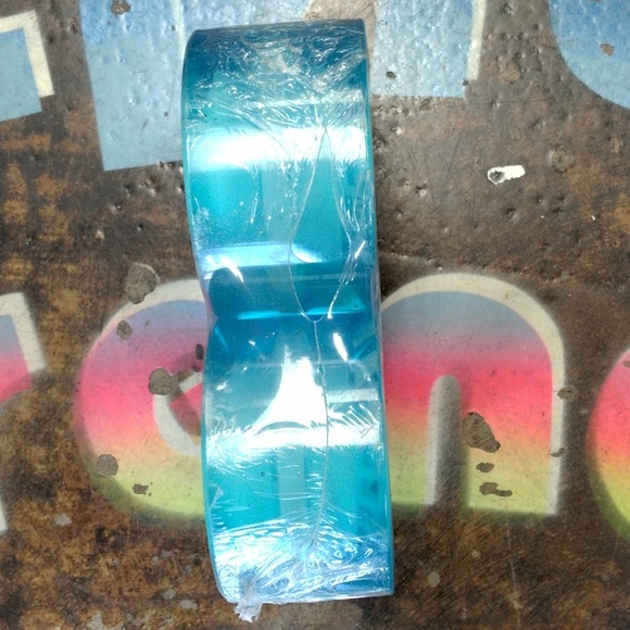 Wheels Evolve Skateboards Made in USA - Picture 6 of 7